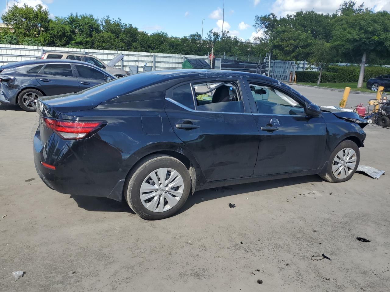 2024 Nissan Sentra S - Image 3