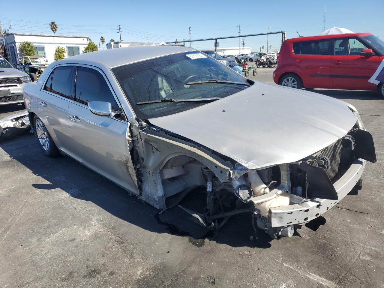 2012 Chrysler 300 Limited - Image 4