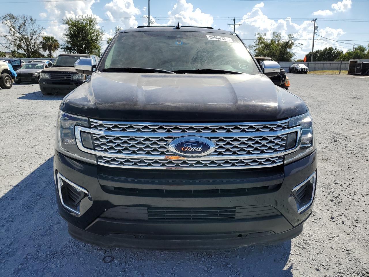 2020 Ford Expedition Platinum - Image 5