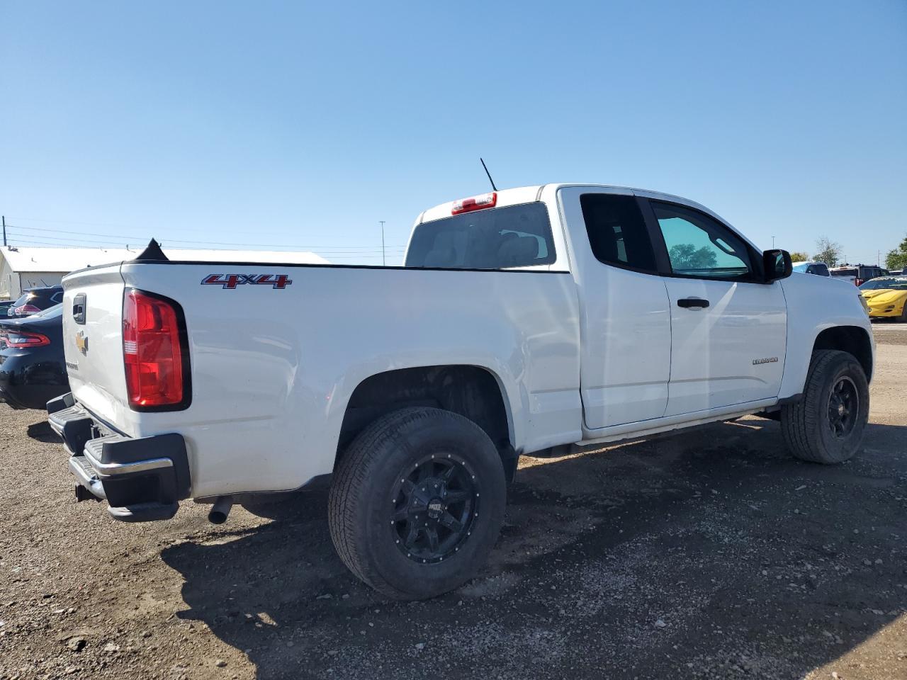 2016 Chevrolet Colorado - Фото 3