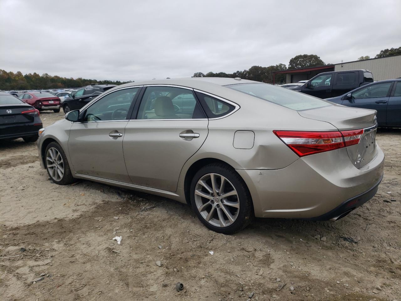 2014 Toyota Avalon Base - Фото 2
