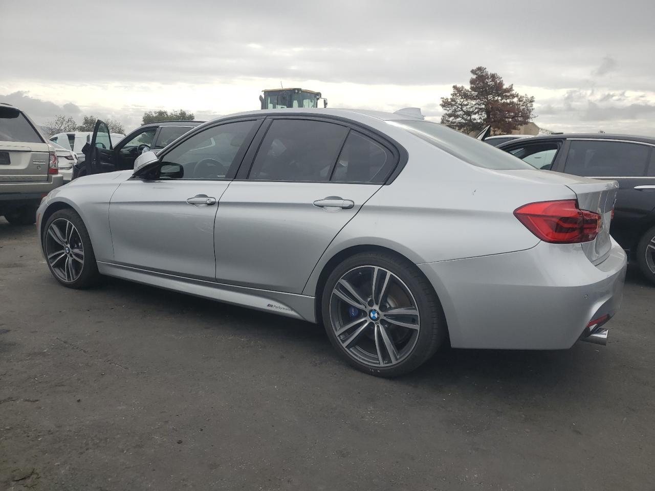 2016 BMW 340 I - Фото 2