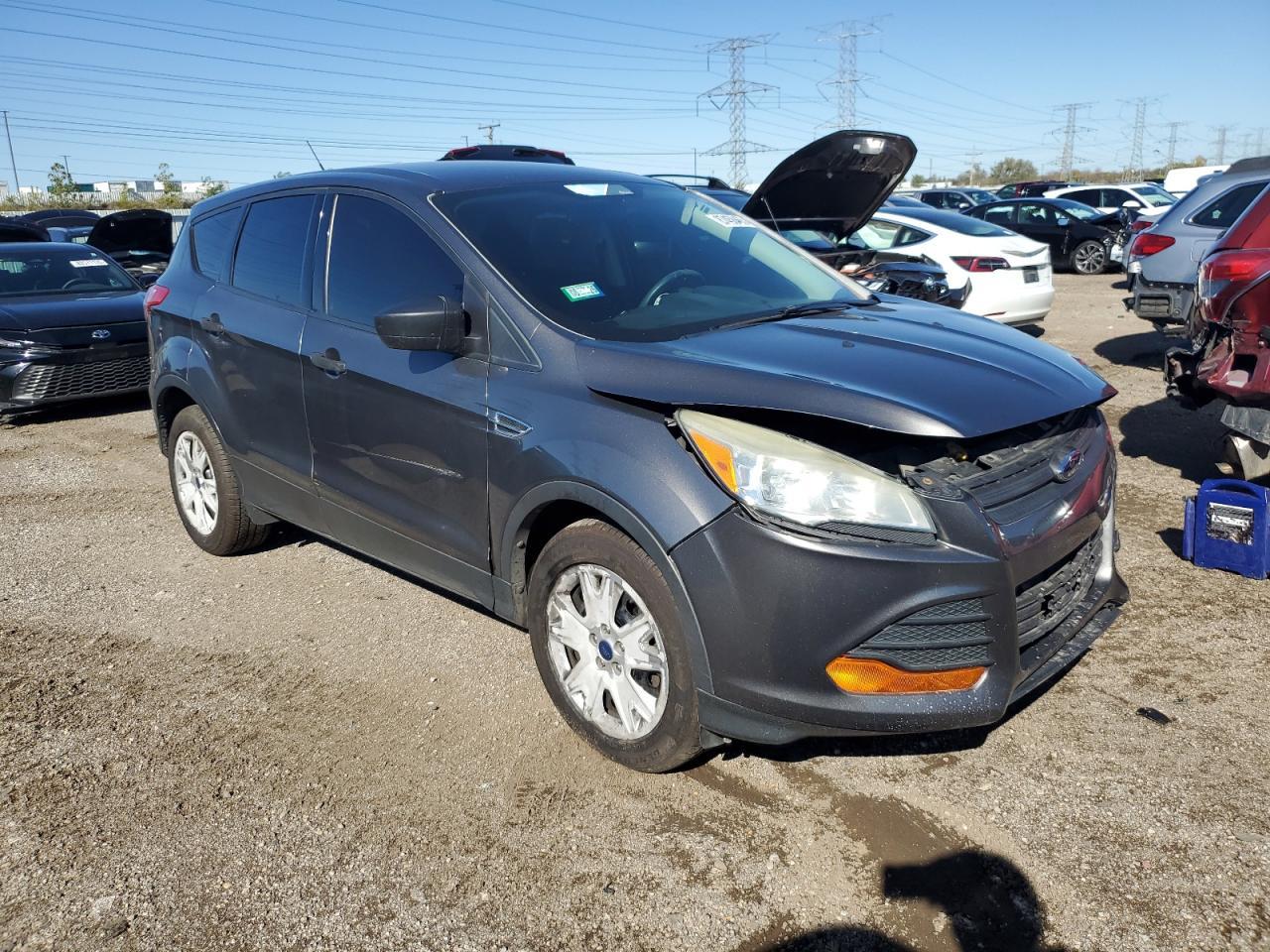 2013 Ford Escape S - Фото 4