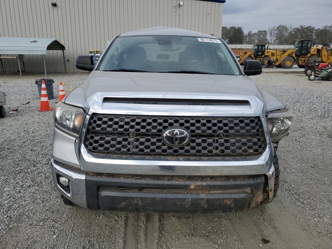 2020 Toyota Tundra Crewmax Sr5 - Фото 5