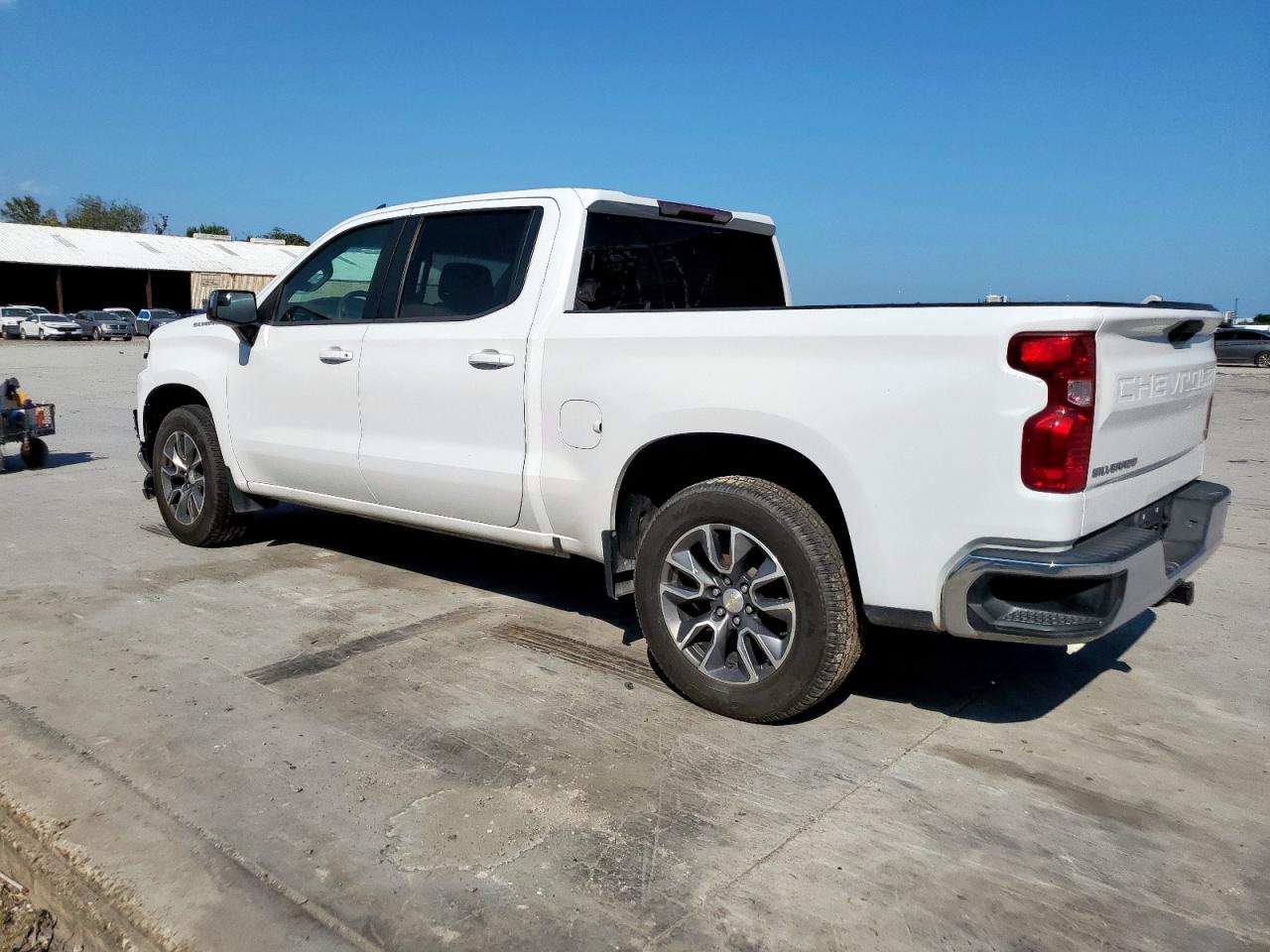 2020 Chevrolet Silverado C1500 Lt - Image 2