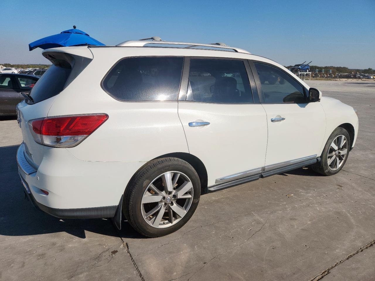 2014 Nissan Pathfinder S - Фото 3