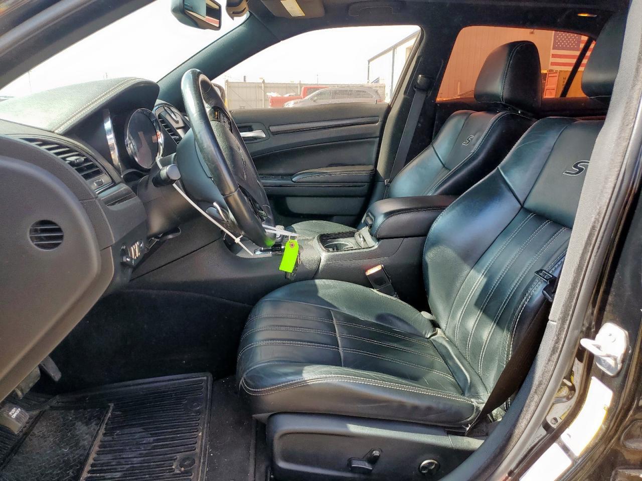 2014 Chrysler 300 S - Фото 7