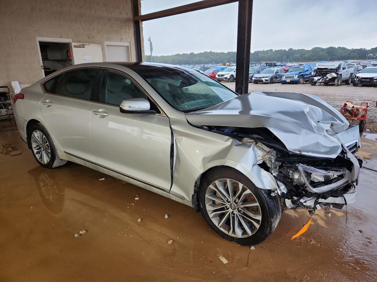 2015 Hyundai Genesis 3.8L - Фото 4