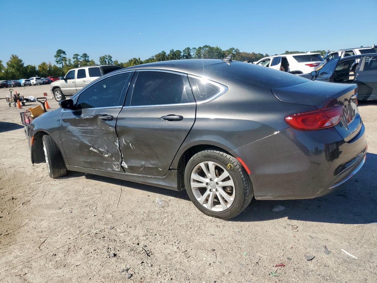 2017 Chrysler 200 Limited - Image 2