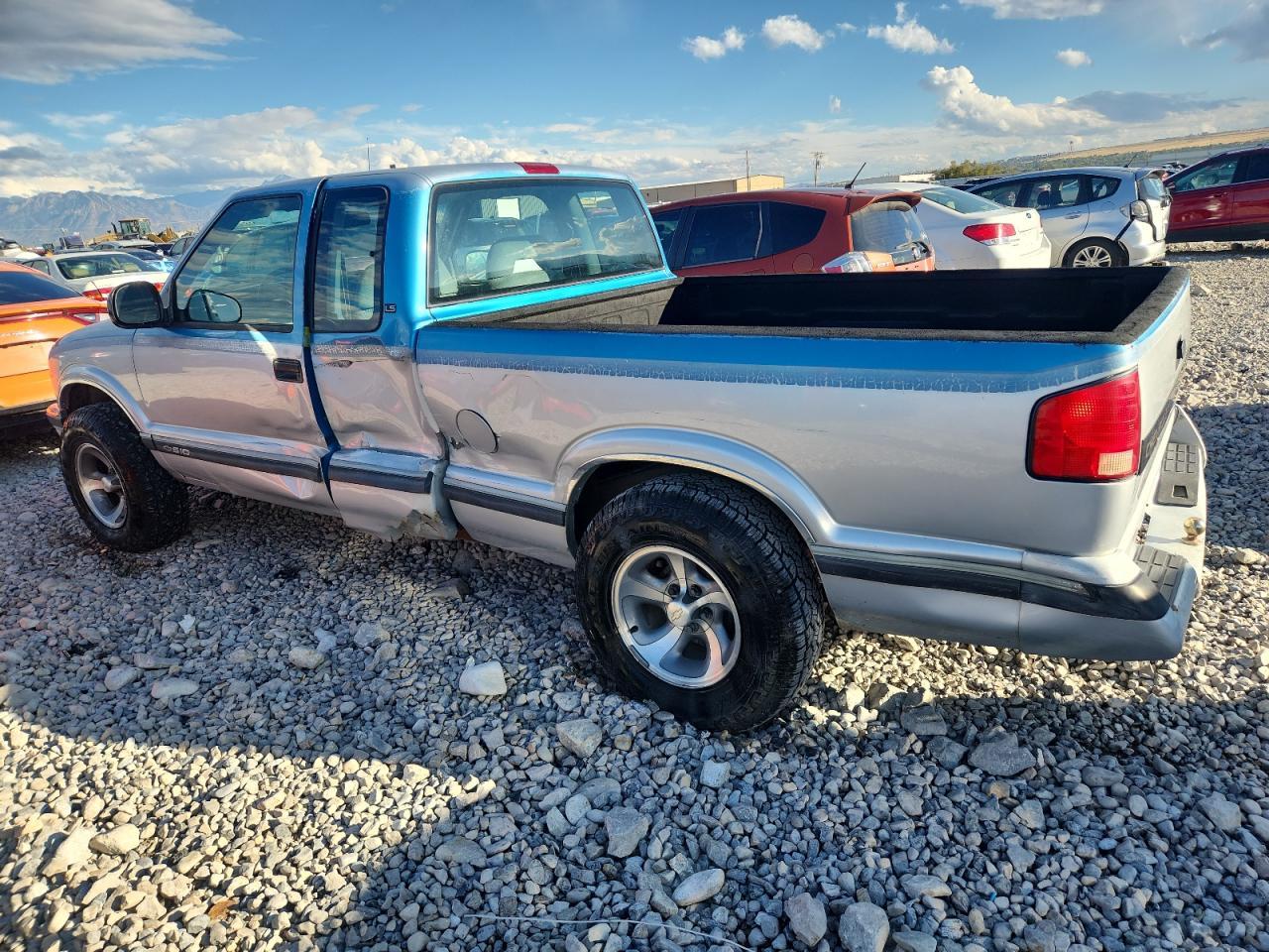 1995 Chevrolet S Truck S10 - Фото 2
