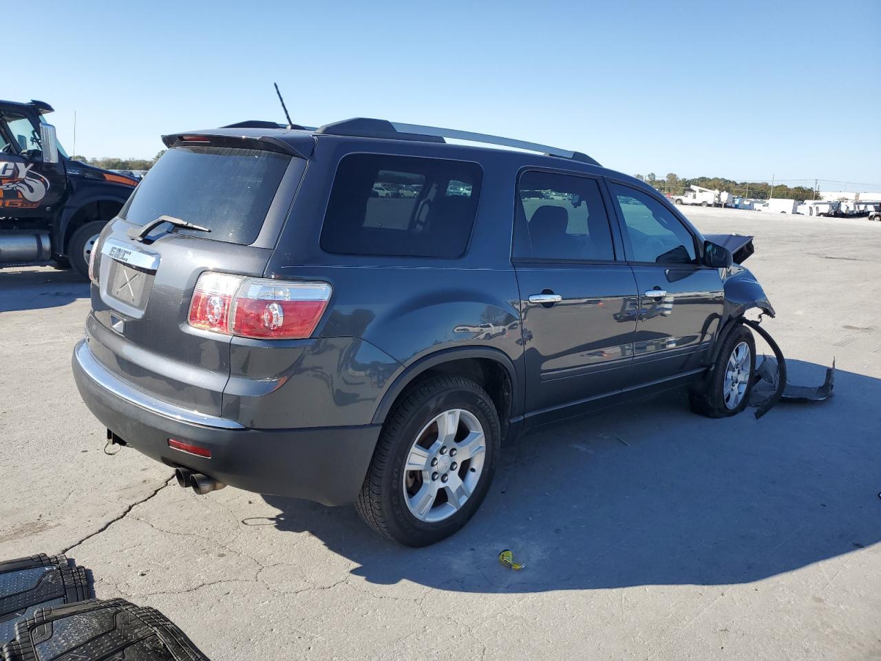 2012 GMC Acadia Sle - Image 3