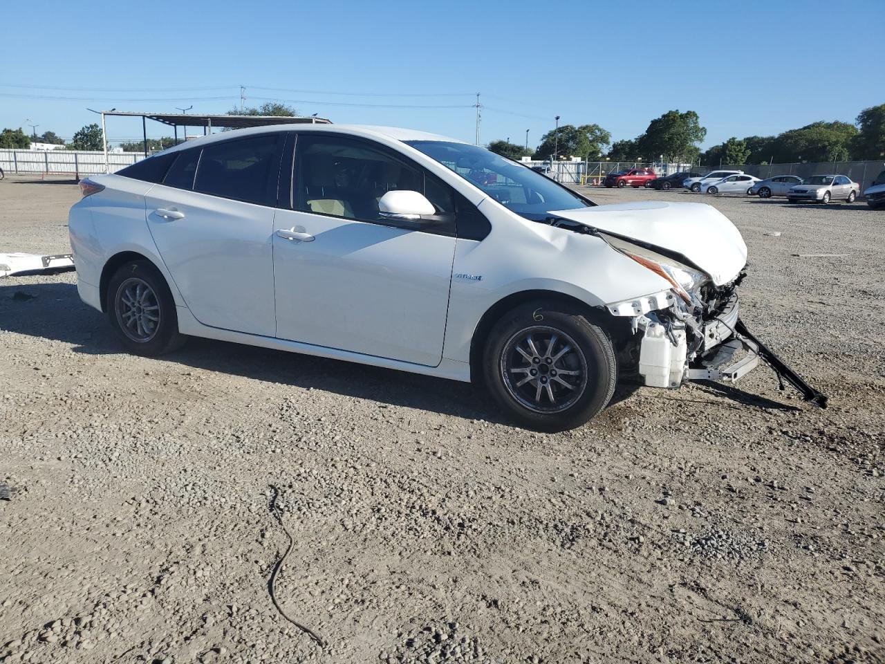 2016 Toyota Prius - Фото 4