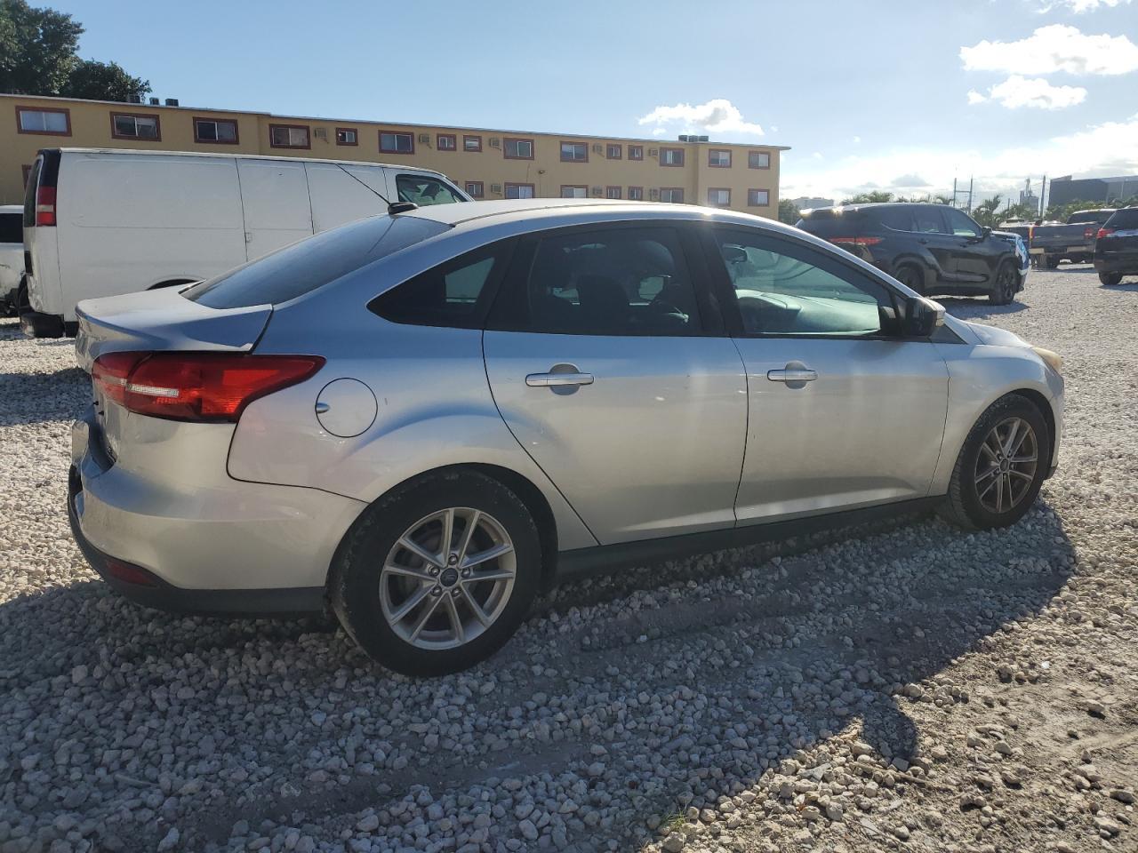 2015 Ford Focus Se - Фото 3