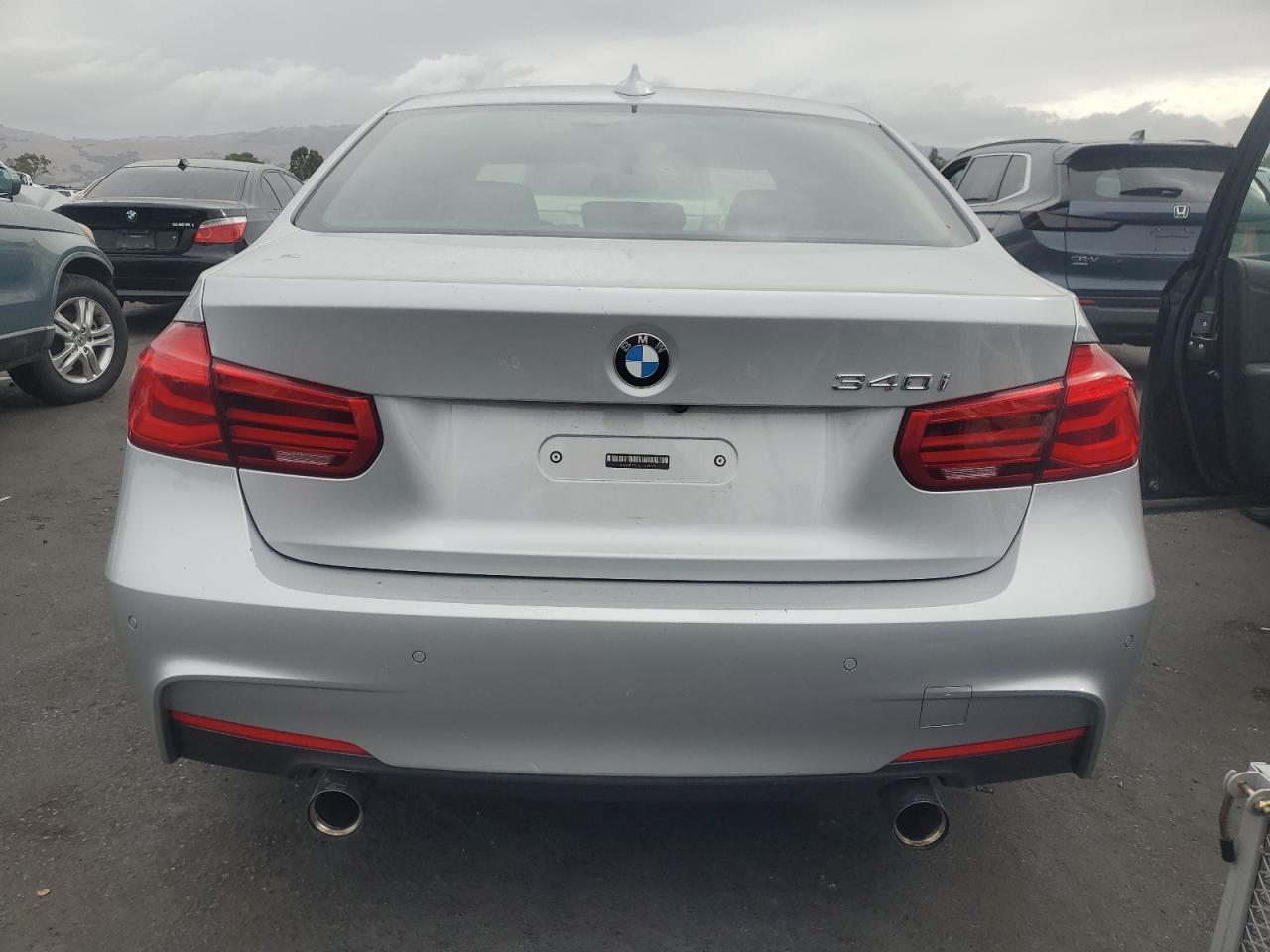 2016 BMW 340 I - Фото 6