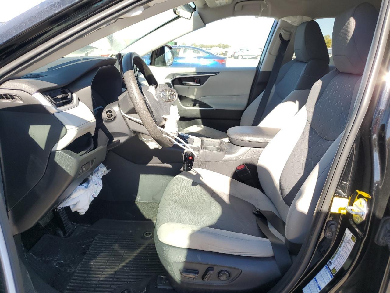 2020 Toyota Rav4 Xle - Фото 7