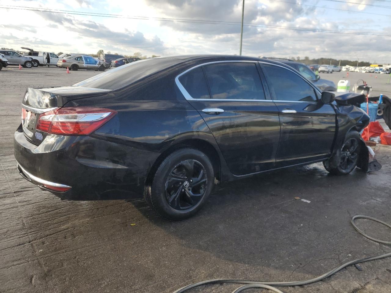 2016 Honda Accord Lx - Фото 3