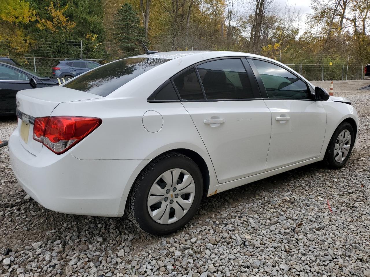 2014 Chevrolet Cruze Ls - Фото 3