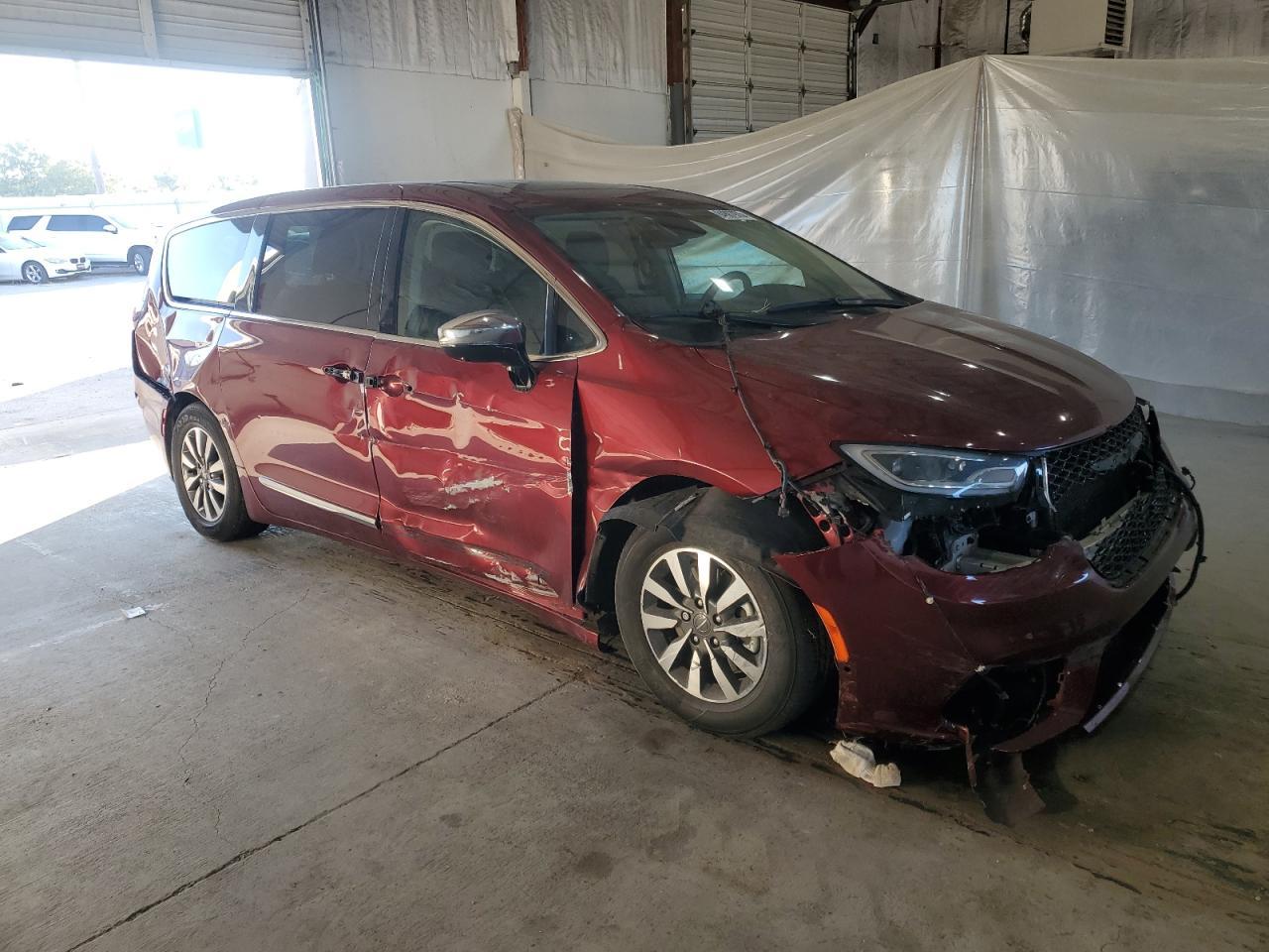 2023 Chrysler Pacifica Hybrid Limited - Фото 4