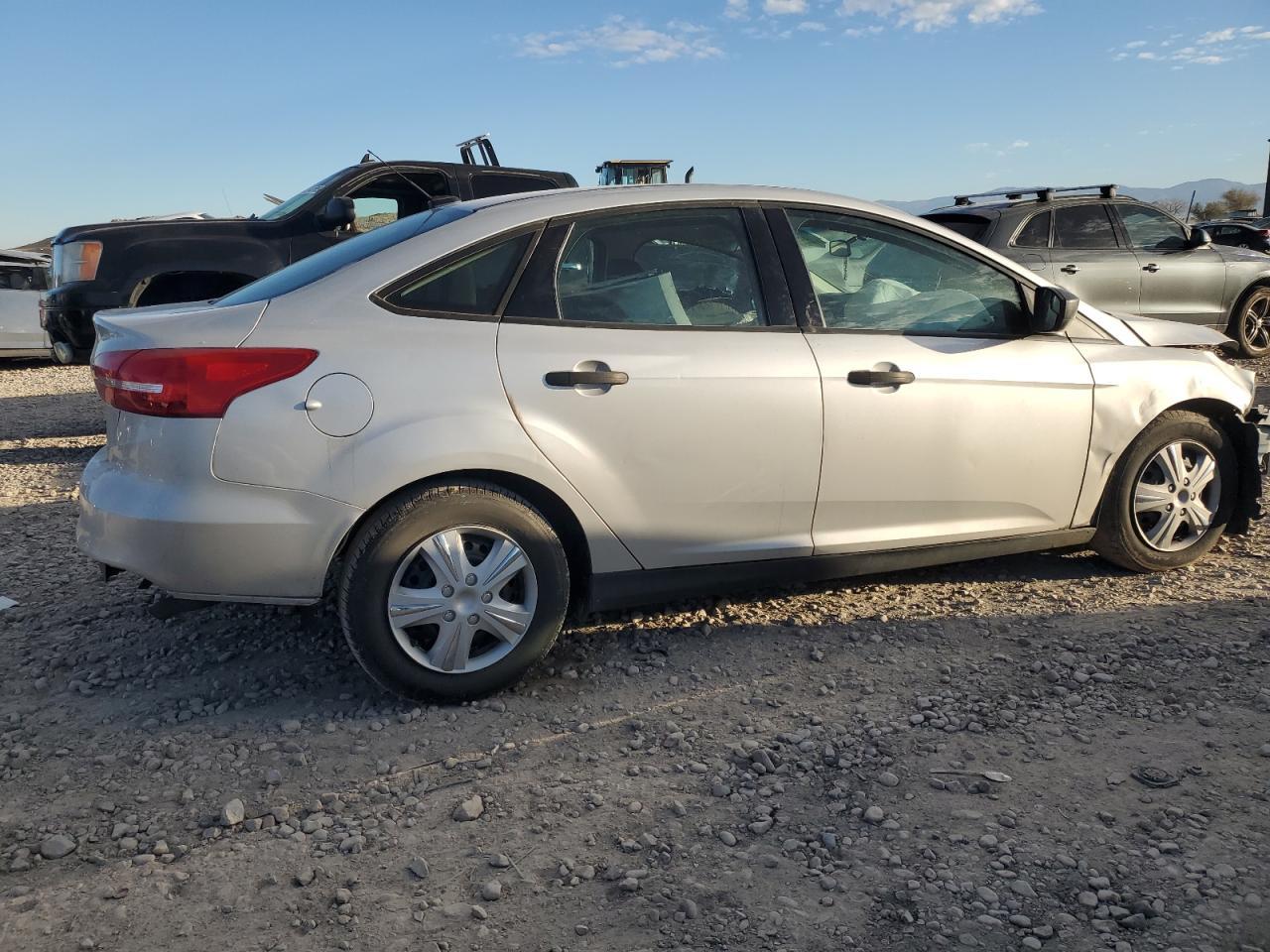 2018 Ford Focus S - Фото 3