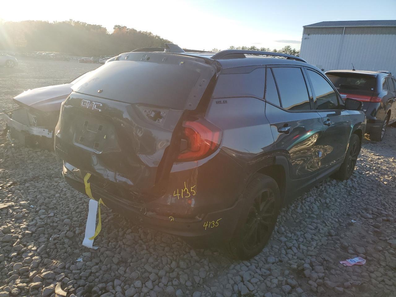 2020 GMC Terrain Sle - Image 3