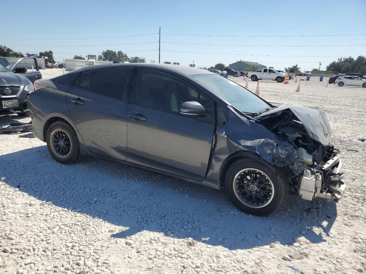 2016 Toyota Prius - Image 4