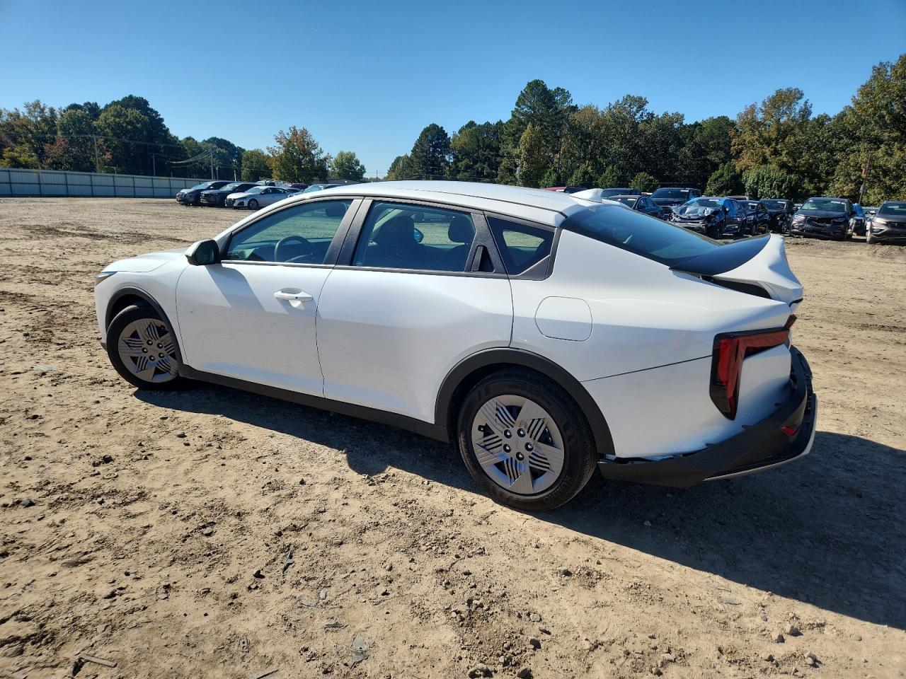 2025 Kia K4 Lx - Фото 2