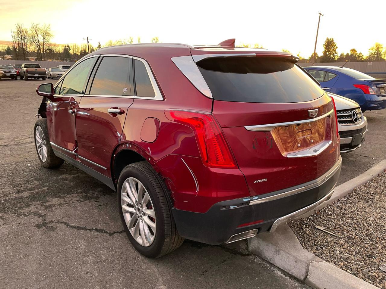 2019 Cadillac Xt5 Premium Luxury - Image 3