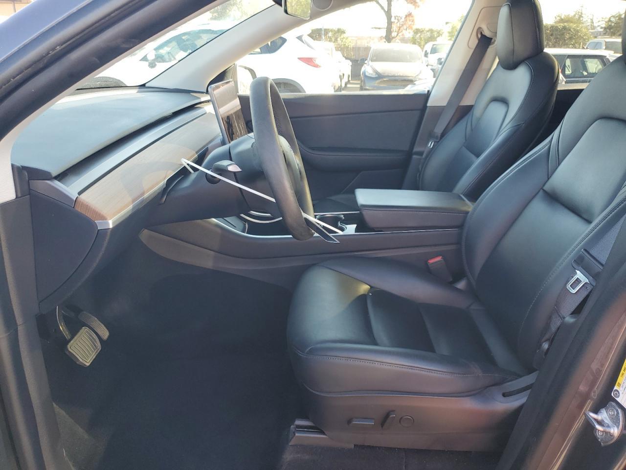 2020 Tesla Model Y - Фото 7