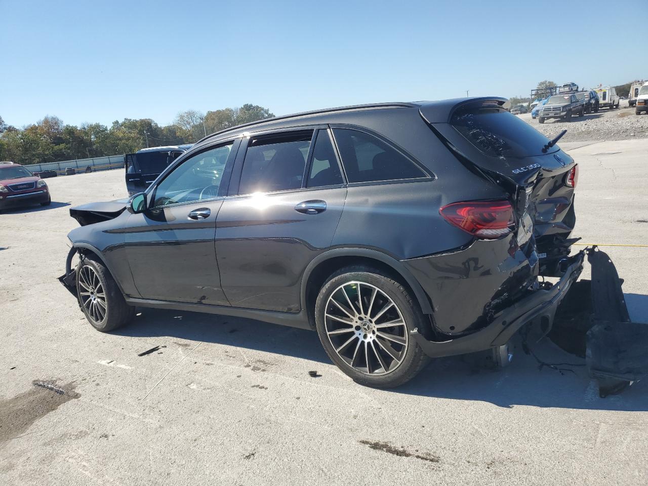 2021 Mercedes-Benz Glc 300 4Matic - Фото 2