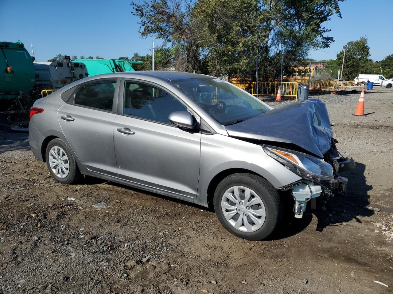 2022 Hyundai Accent Se - Фото 4
