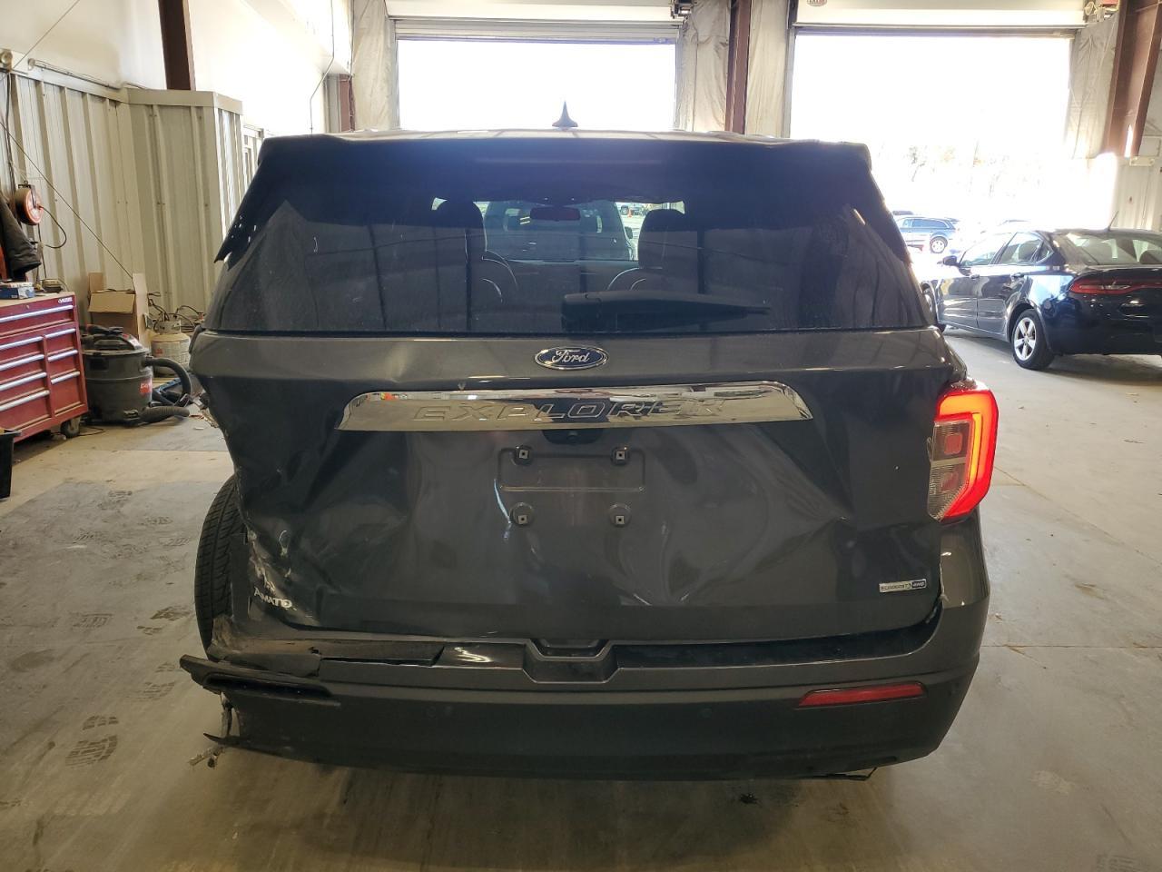 2020 Ford Explorer - Фото 6