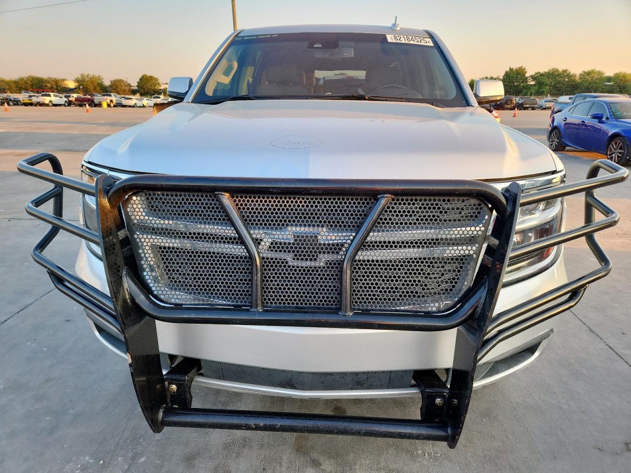 2017 Chevrolet Suburban C1500 Lt - Image 5