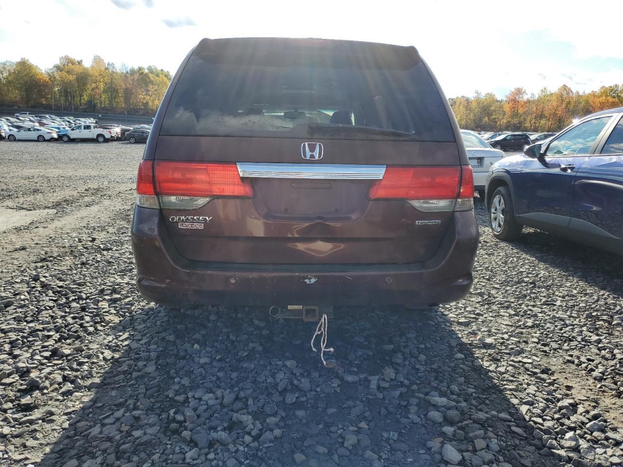 2010 Honda Odyssey Touring - Image 6