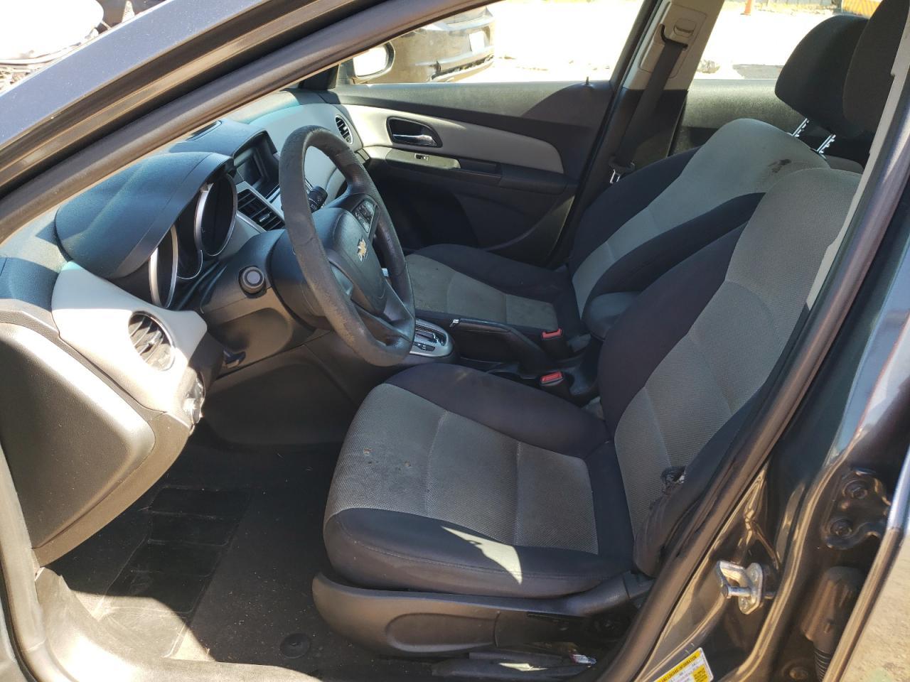 2013 Chev Cruze Ls - Image 7