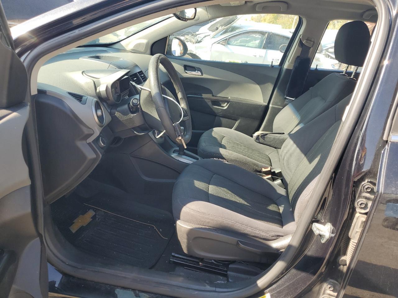 2013 Chevrolet Sonic Lt - Фото 7