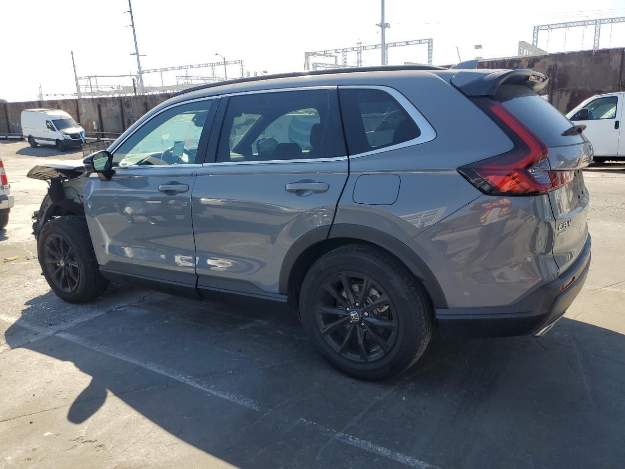 2025 Honda Cr-V Sport-L - Image 2