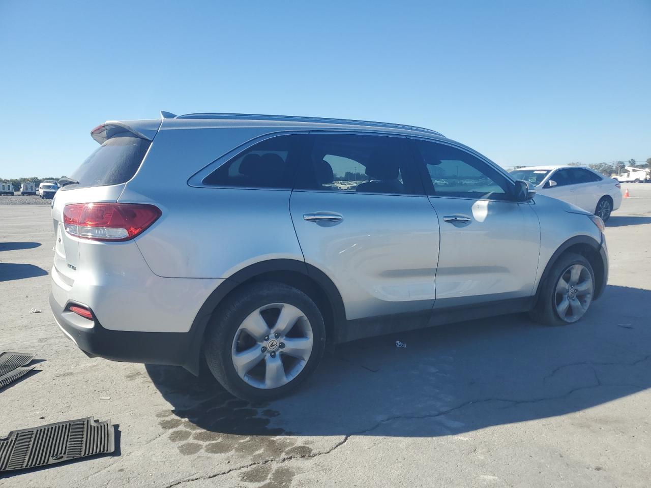 2017 Kia Sorento Ex - Фото 3