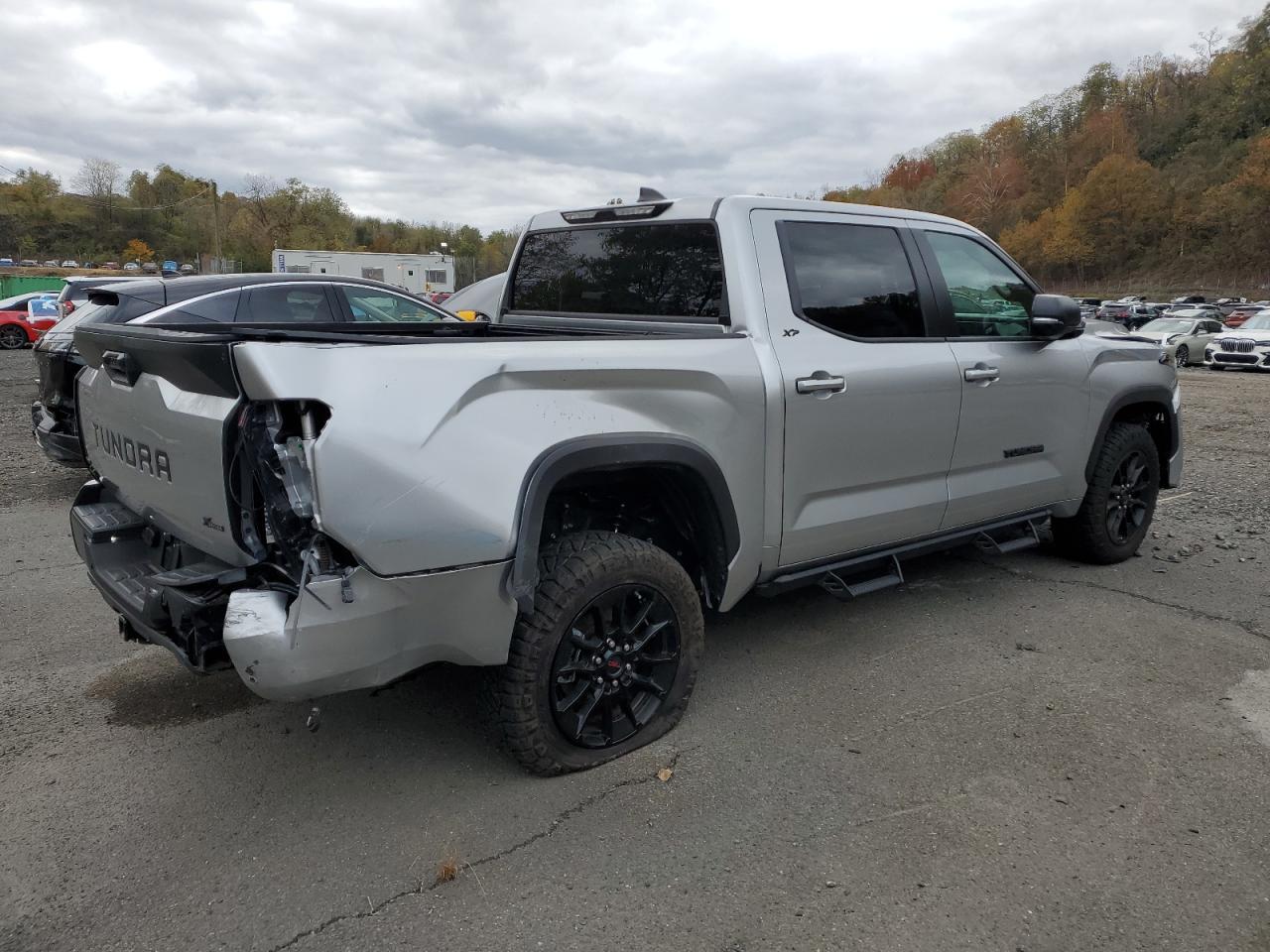 2025 Toyota Tundra Crewmax Sr - Фото 3