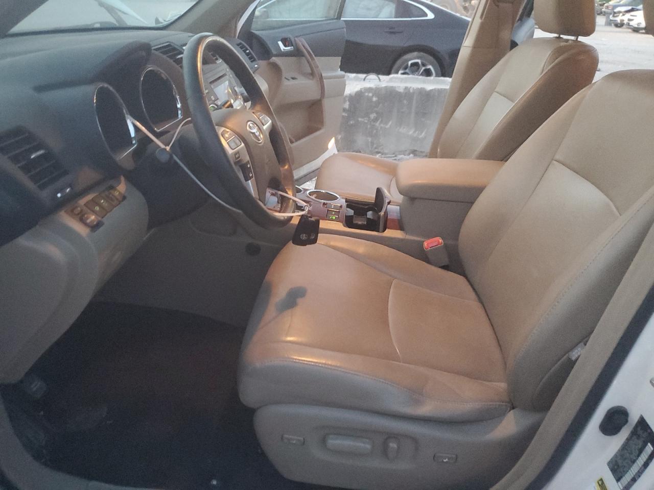 2012 Toyota Highlander Limited - Фото 7