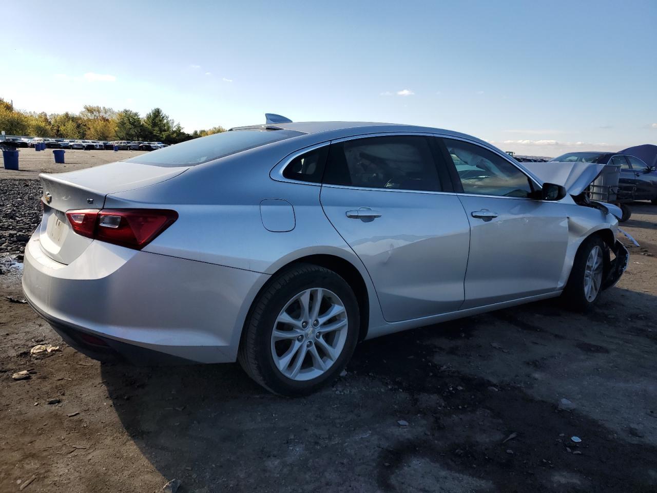 2016 Chevrolet Malibu Lt - Image 3