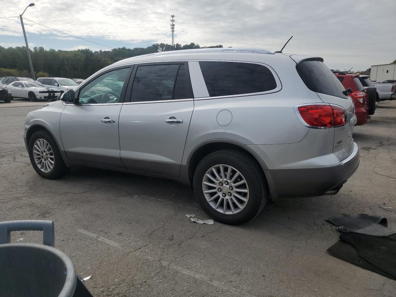 2012 Buick Enclave - Image 2