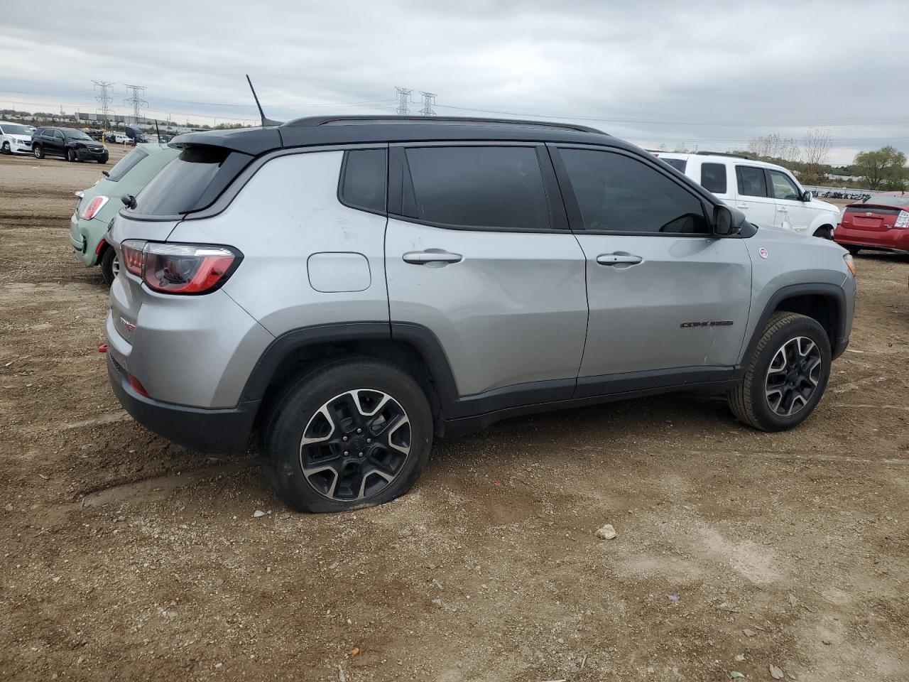 2021 Jeep Compass - Image 3