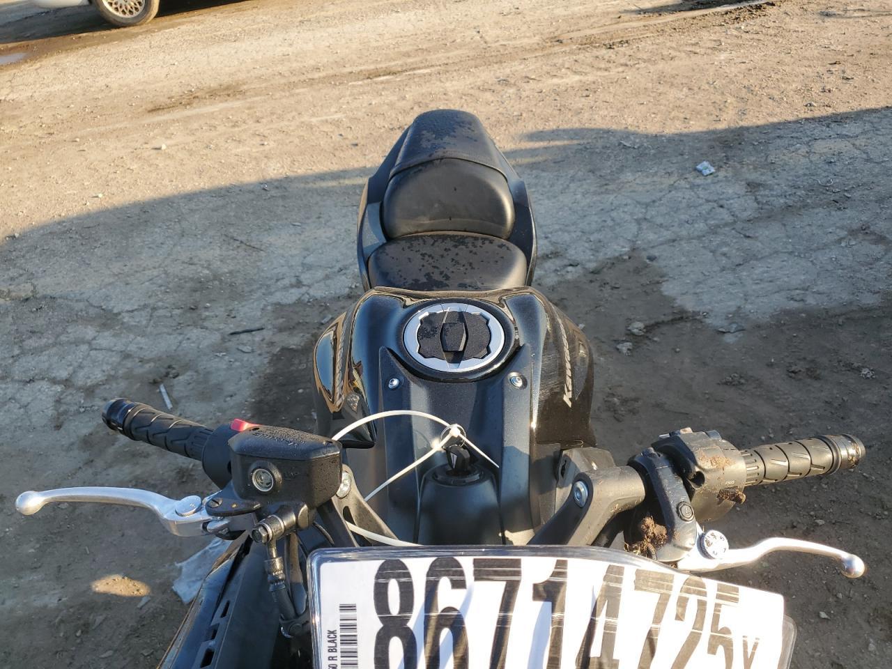 2025 Kawasaki Ex650 R - Фото 5