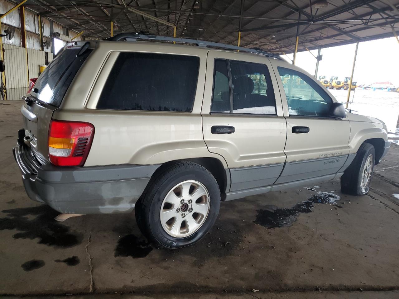 2001 Jeep Grand Cherokee Laredo - Image 3