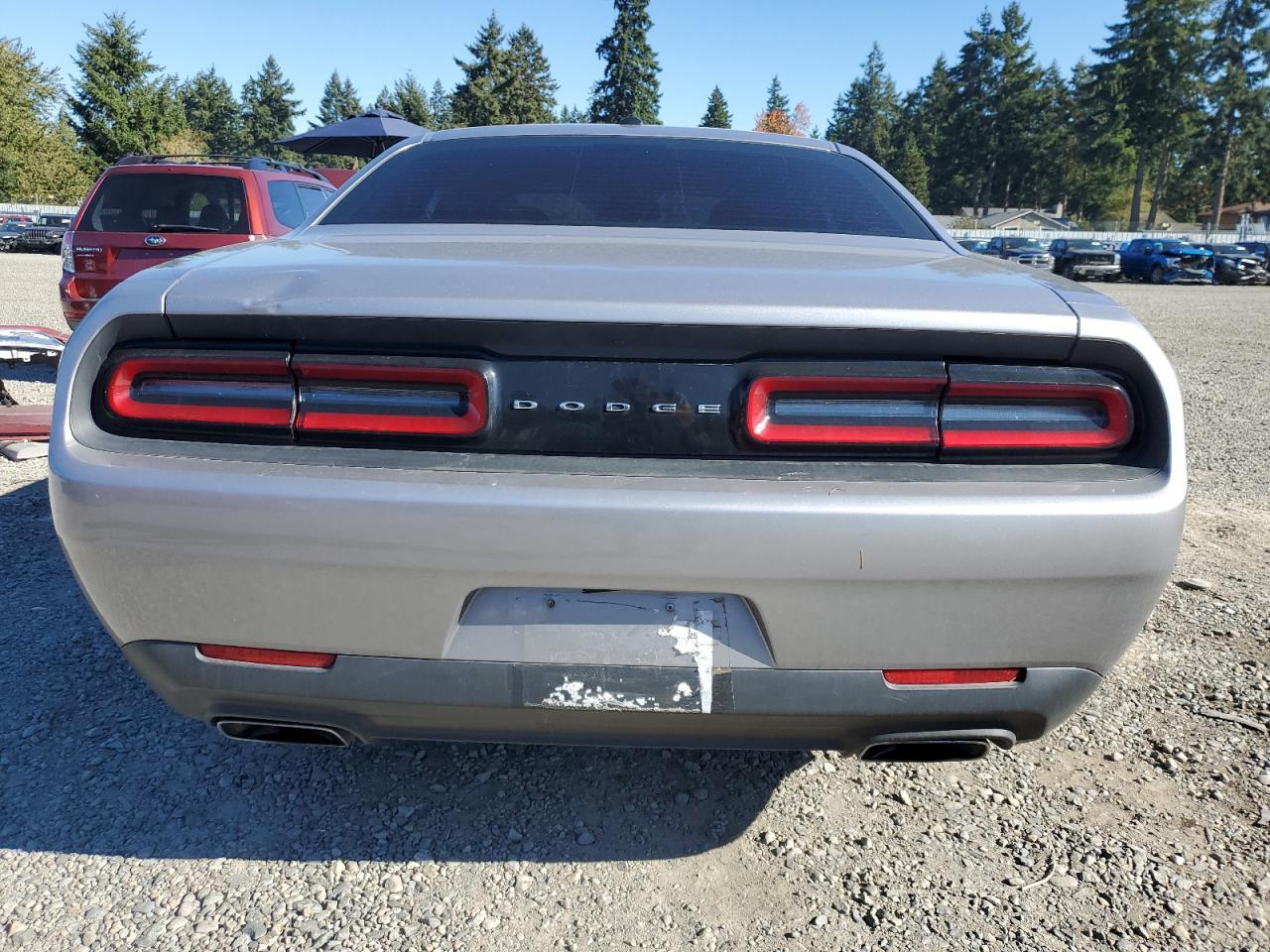 2017 Dodge Challenger R/T - Фото 6
