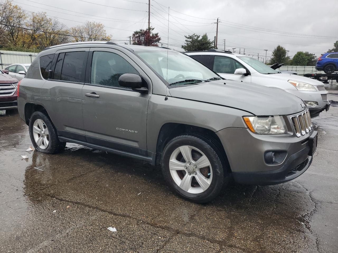 2012 Jeep Compass Sport - Фото 4