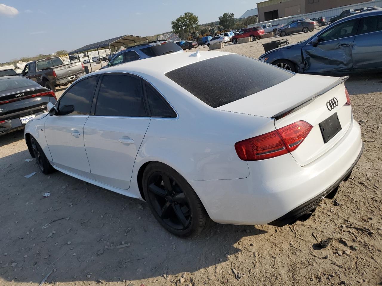 2012 Audi A4 Premium Plus - Фото 2