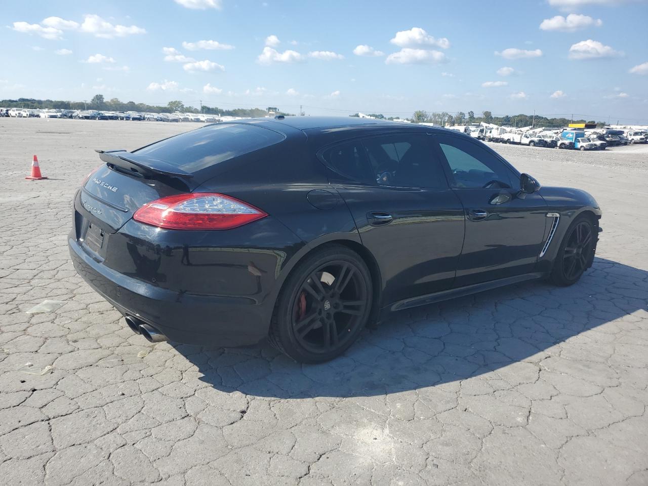 2012 Porsche Panamera Turbo - Фото 3