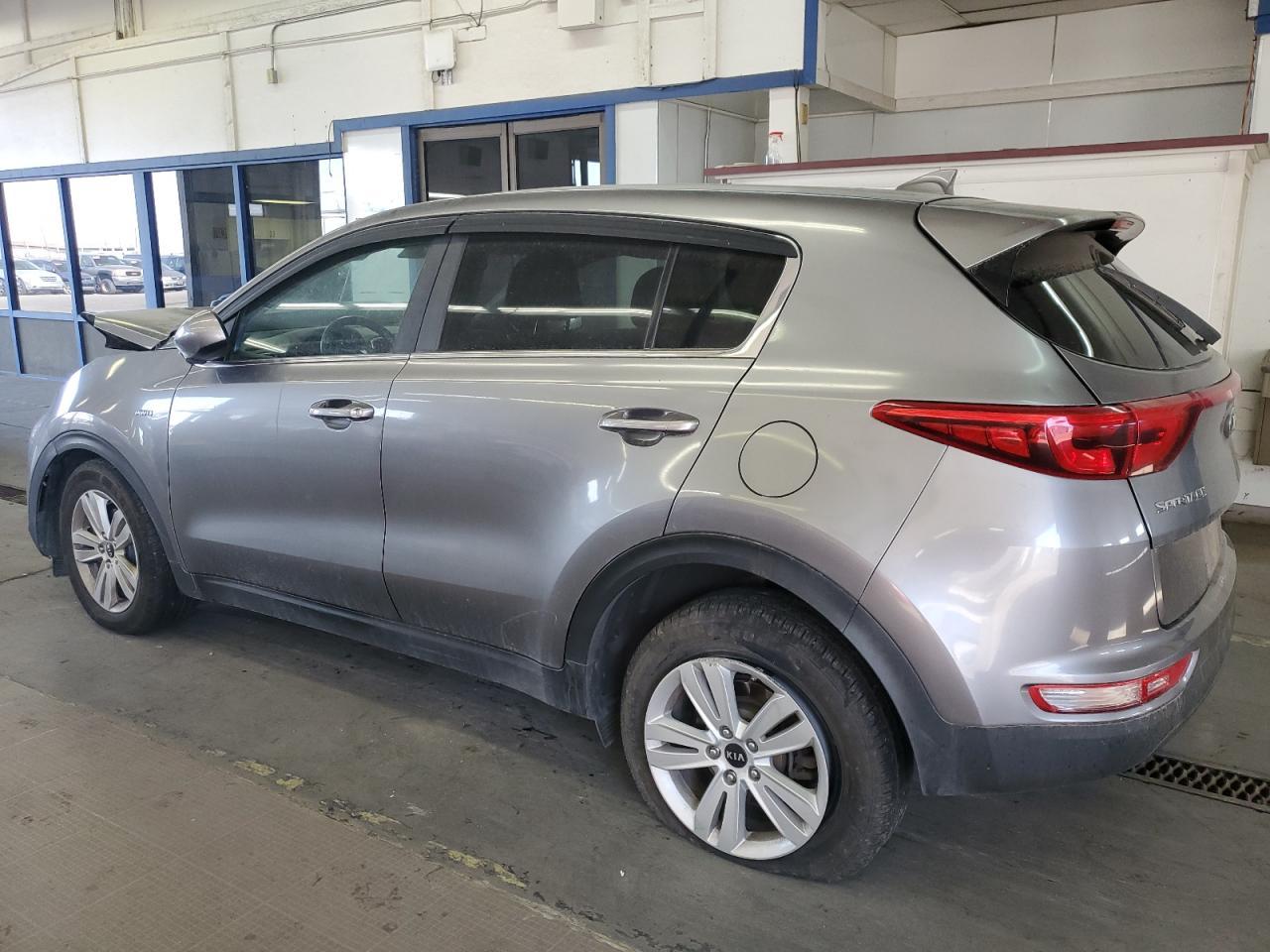 2017 Kia Sportage Lx - Image 2