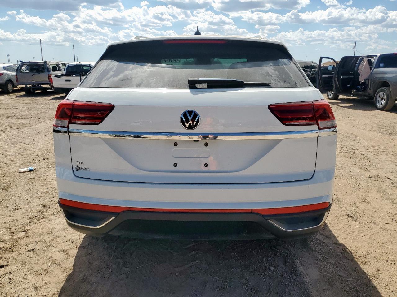 2021 Volkswagen Atlas Cross Sport Se - Image 6